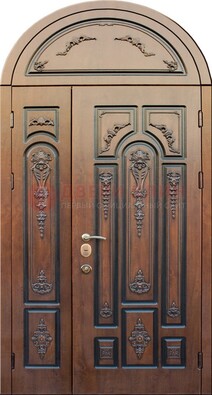 Арочная железная дверь с виноритом и узором ДА-36 в Луге