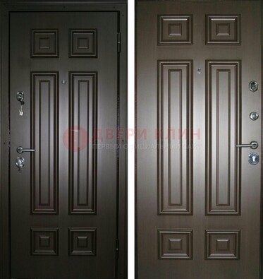 Темная металлическая дверь с МДФ ДМ-136 в квартиру в Луге