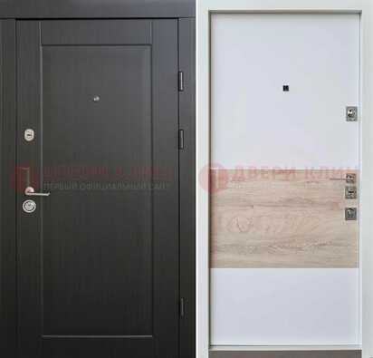 Черная металлическая дверь с резной МДФ Итальянский орех ДМ-230 в Луге