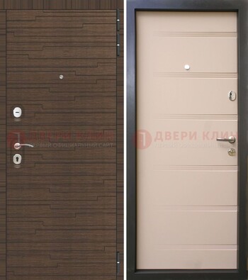 Светлая железная дверь c фрезерованной МДФ ДМ-248 в Луге