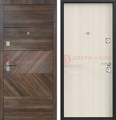 Стальная коричневая дверь с МДФ панелями ДМ-279 в Луге