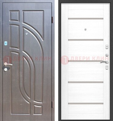 Железная классическая дверь Темный орех со светлой МДФ ДМ-303 в Луге