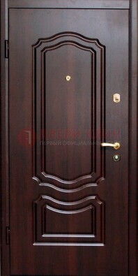 Темная железная дверь с МДФ ДМ-41 в частный дом в Луге