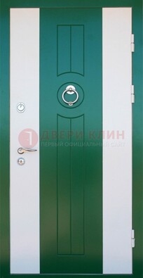 Зеленая стальная дверь с МДФ с декоративными вставками ДМ-77 в Луге