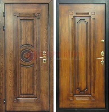 Коричневая металлическая дверь с массивом дуба с рисунком ДМД-10 в Луге