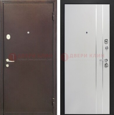 Входная дверь с порошковым покрытием с МДФ с молдингами ДП-232 в Луге