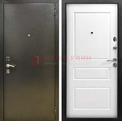 Входная дверь Темное серебро с порошковым напылением и белой МДФ ДП-272 в Луге