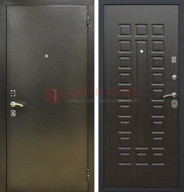 Темно-серая железная дверь с порошковым покрытием и МДФ Венге ДП-287 в Луге