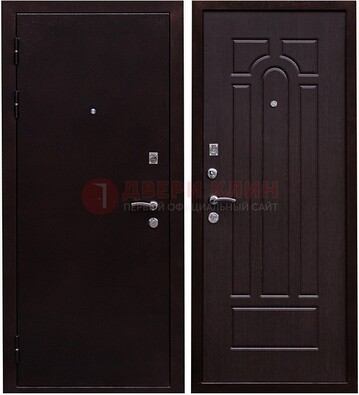 Черная стальная дверь с порошковым покрытием ДП-35 в Луге