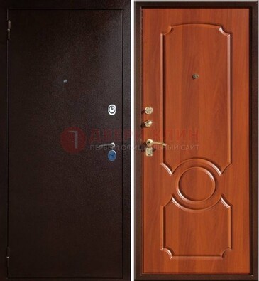 Темная железная дверь с порошковым напылением ДП-46 в Луге