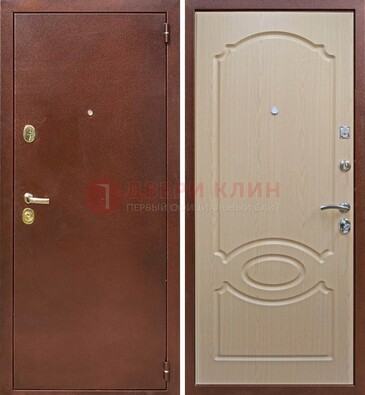 Коричневая металлическая дверь с порошковым окрасом ДП-76 в Луге