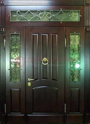 Стальная парадная дверь со стеклом и ковкой ДПР-18 для деревянного дома в Луге