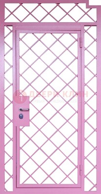 Розовая металлическая решетчатая дверь ДР-15 в Луге