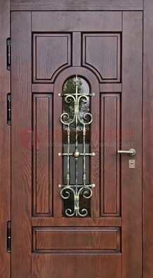 Cтальная дверь со стеклом и ковкой в коричневом цвете ДСК-119 в Луге