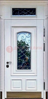 Металлическая дверь со стеклом и ковкой в белом цвете ДСК-148 в Луге