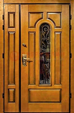 Распашная металлическая дверь со стеклом и ковкой для дома ДСК-152 в Луге