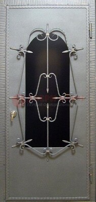 Железная дверь со стеклом и ковкой ДСК-74 для каркасного дома в Волхове
