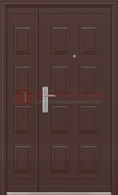 Коричневая железная тамбурная дверь ДТМ-37 в Луге