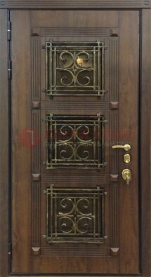 Коричневая металлическая дверь с виноритом и ковкой ДВТ-199 в Луге