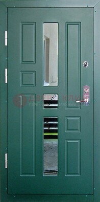 Зеленая железная  дверь с виноритом и зеркалом ДВТ-205 в Луге