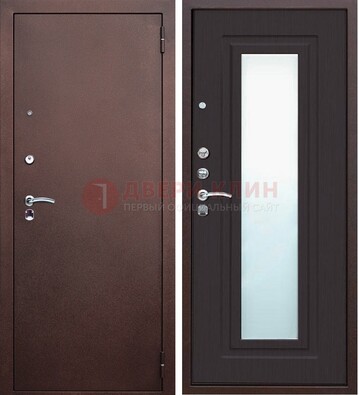 Коричневая металлическая дверь с зеркалом ДЗ-43 в Луге