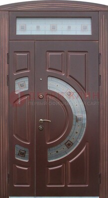 Коричневая двухстворчатая железная дверь с МДФ и витражом ВЖ-29 в Луге